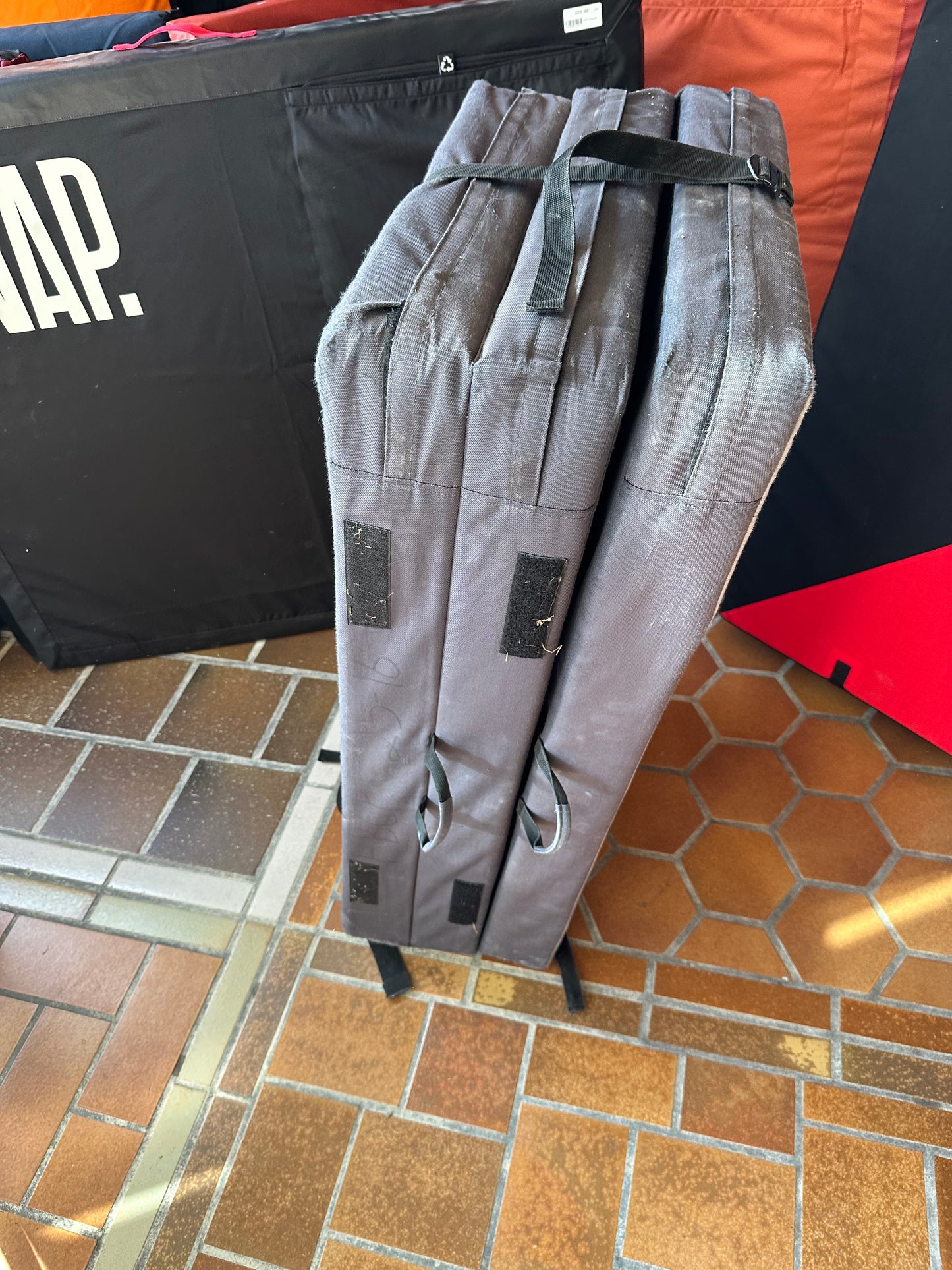 Crash-pad BLACK DIAMOND Circuit Z - OCCASION (FBCP 25-16)